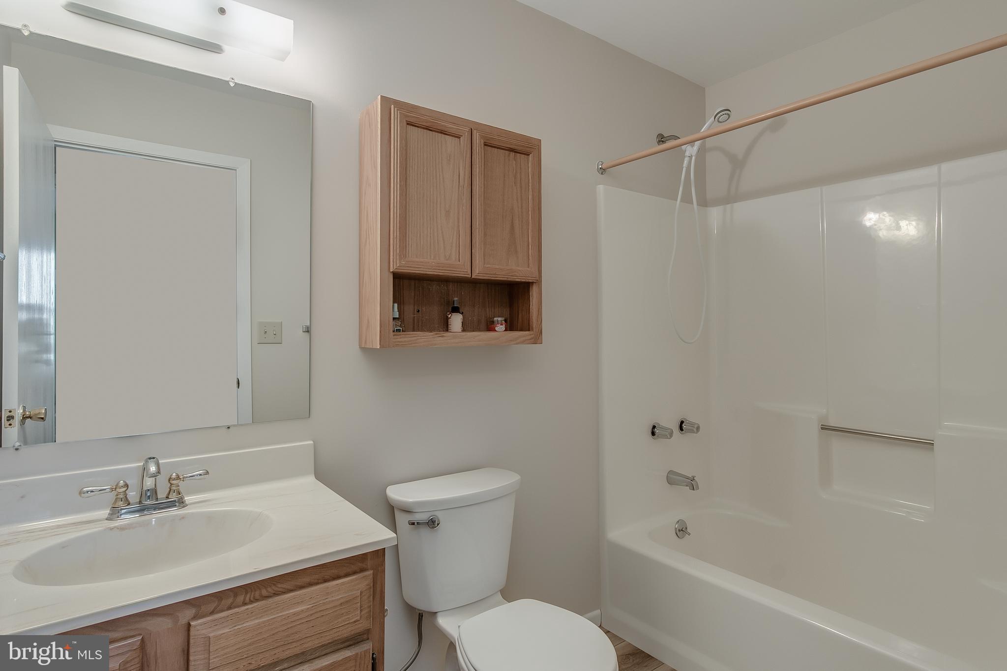 14501 Black Angus Road Hagerstown, MD 21742 - Photo 23 of 40 Full bath