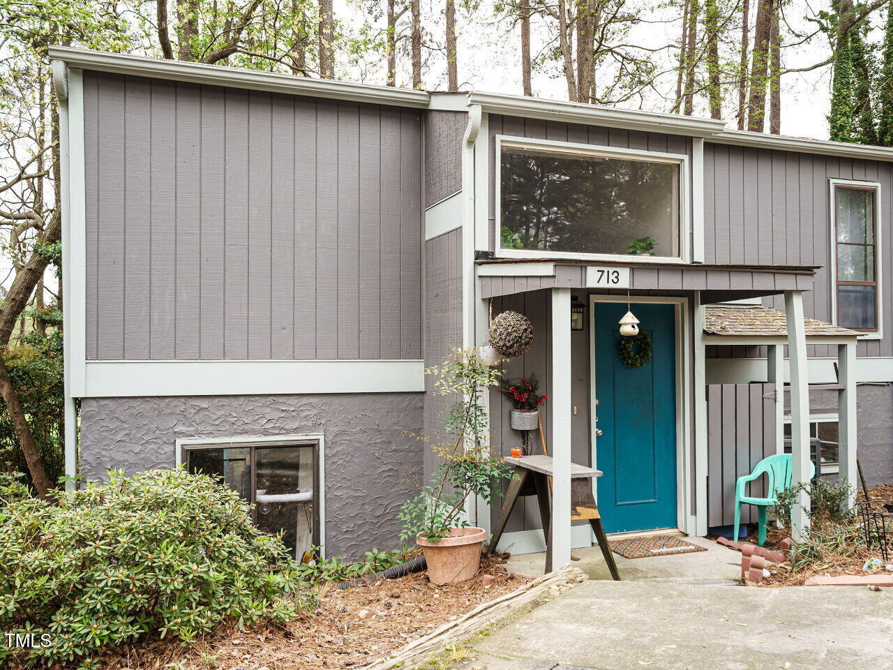 713 Godwin Court Raleigh, NC 27606 - Photo 1 of 29 001-1280x960-main-exterior