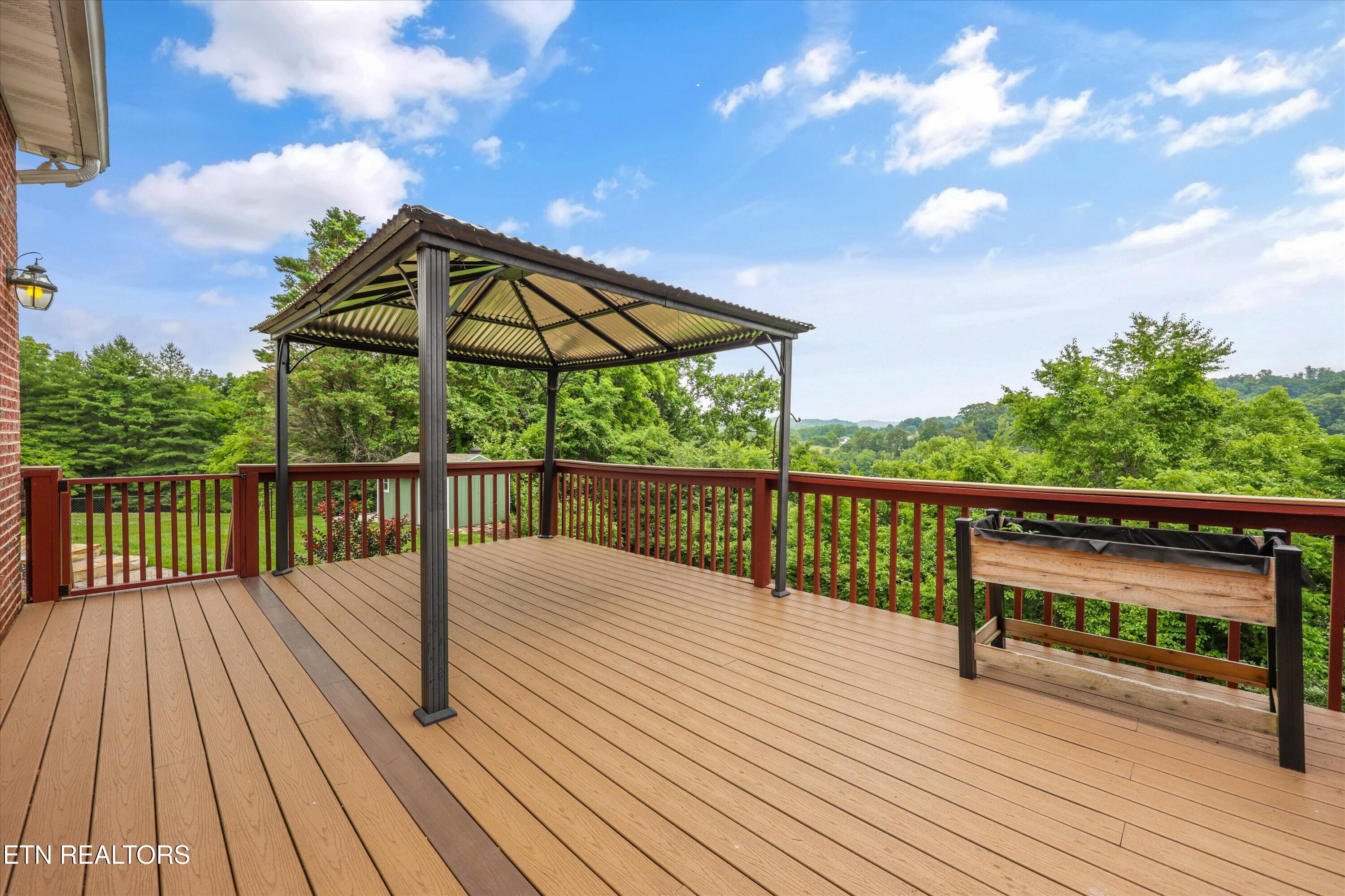 16 Radcliff Terrace Oak Ridge, TN 37830 - Photo 46 of 52 22-16 Radcliff Terrace027
