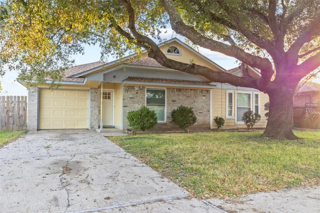 $225,000 | 5310 Findlay Drive, Pasadena, TX 77505
