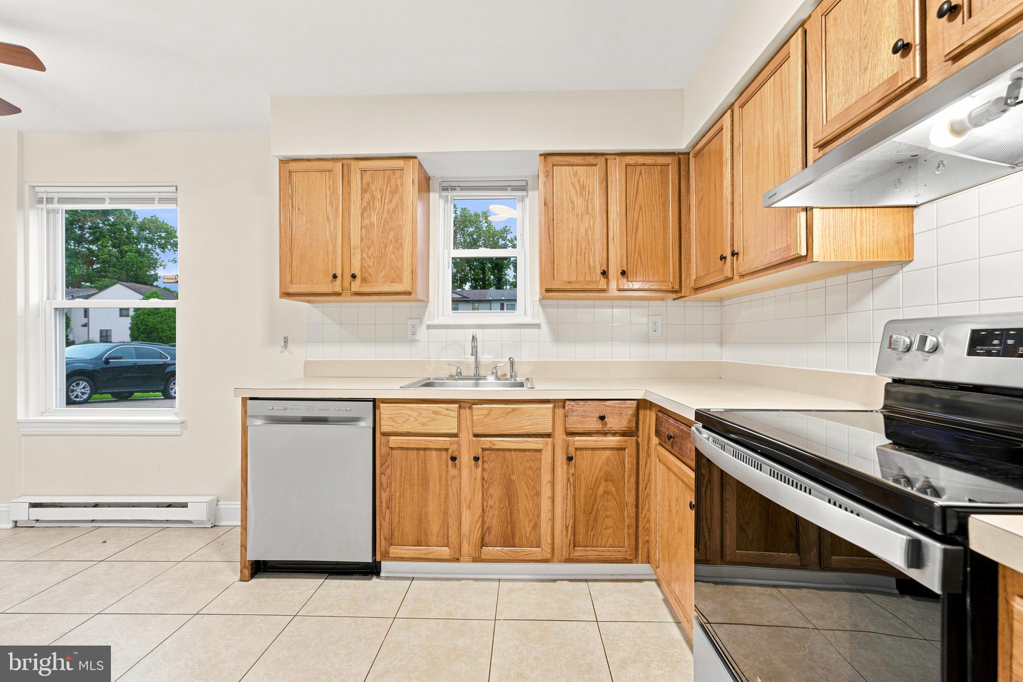 155 Hampshire Road Sicklerville, NJ 08081 - Photo 5 of 18