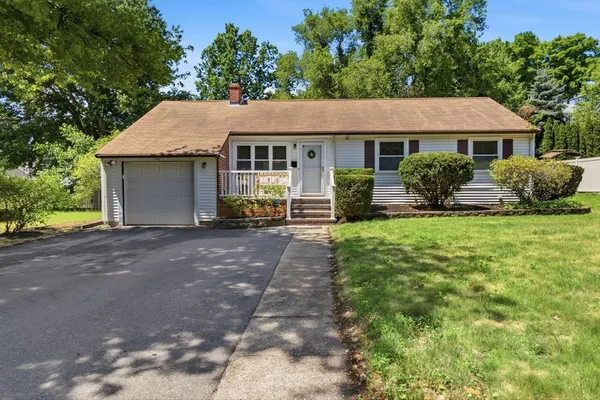 $799,000 | 542 Trapelo Road, Waltham, MA 02452