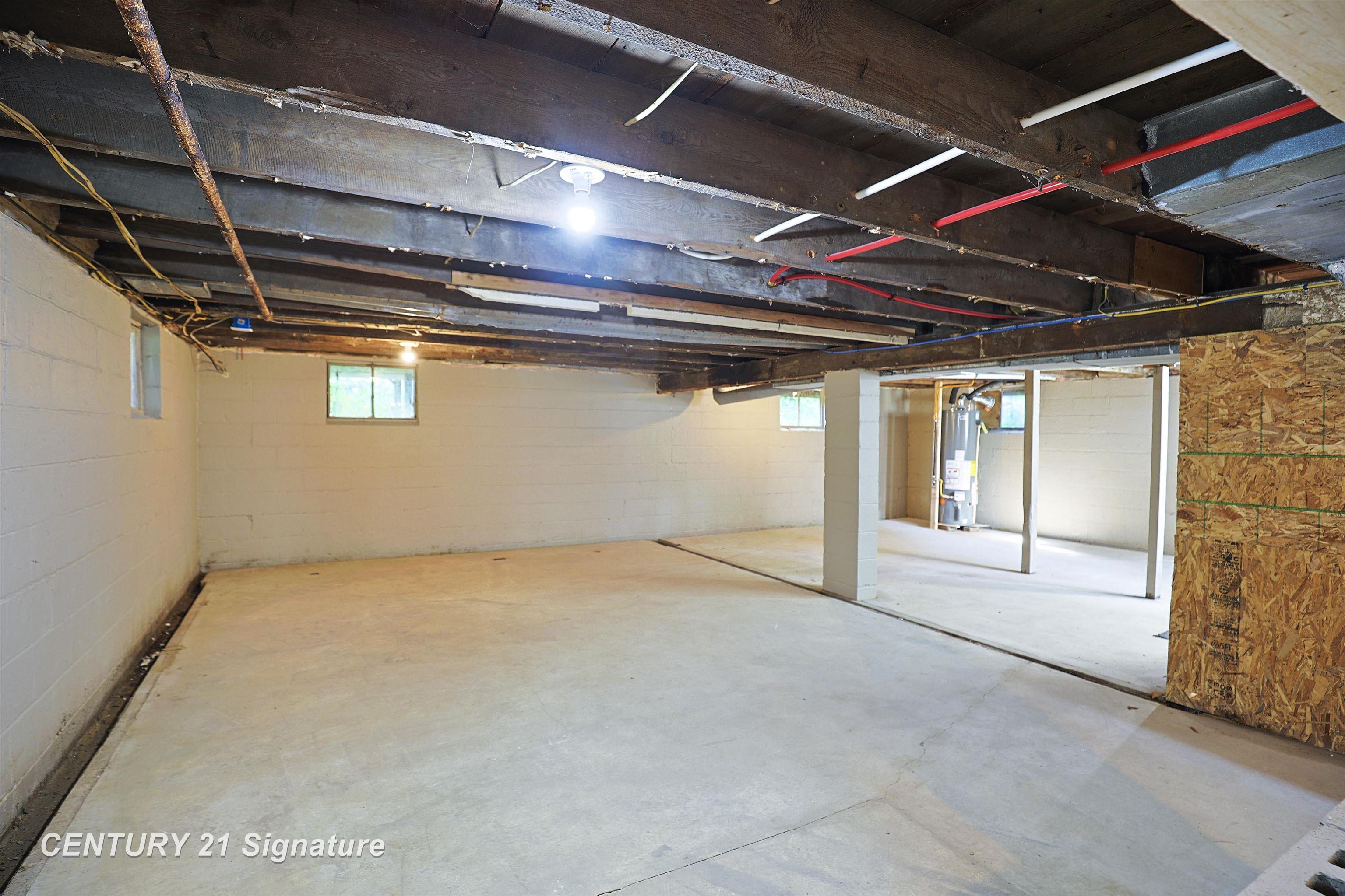 611 West 2nd Street Pinconning, MI 48650 - Photo 34 of 38