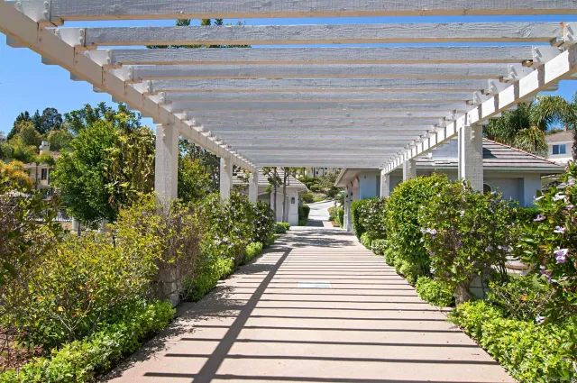 $2,295,000 | 6077 Firwood Row, La Jolla, CA 92037