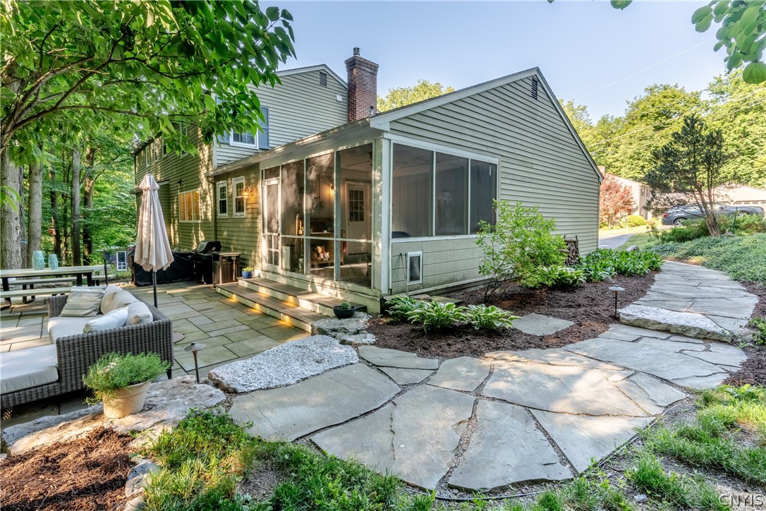 4652 Post Road Manlius, NY 13104 - Photo 3 of 49