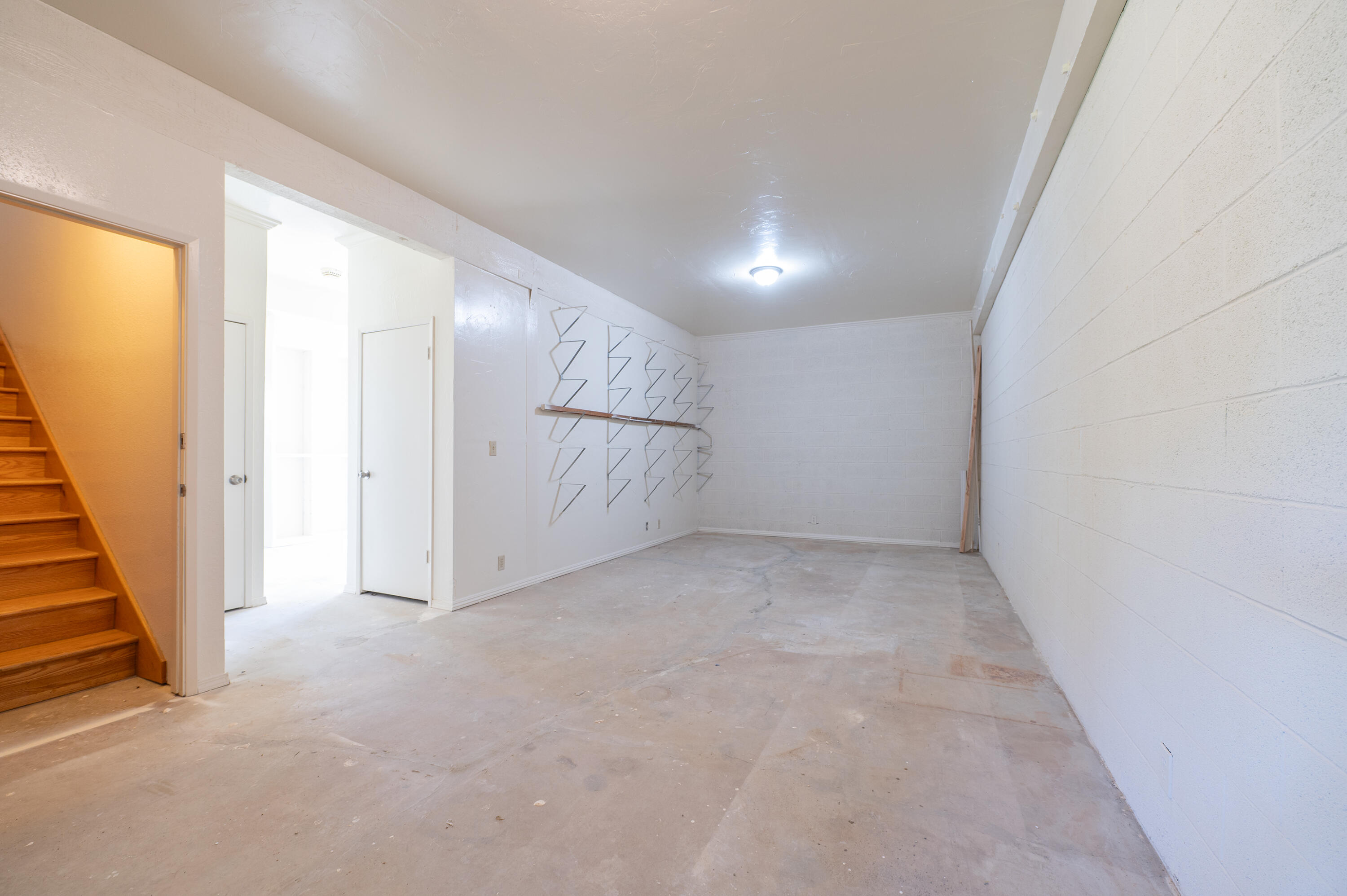 19943 Berghus Way Redding, CA 96002 - Photo 25 of 35 Downstairs - Copy