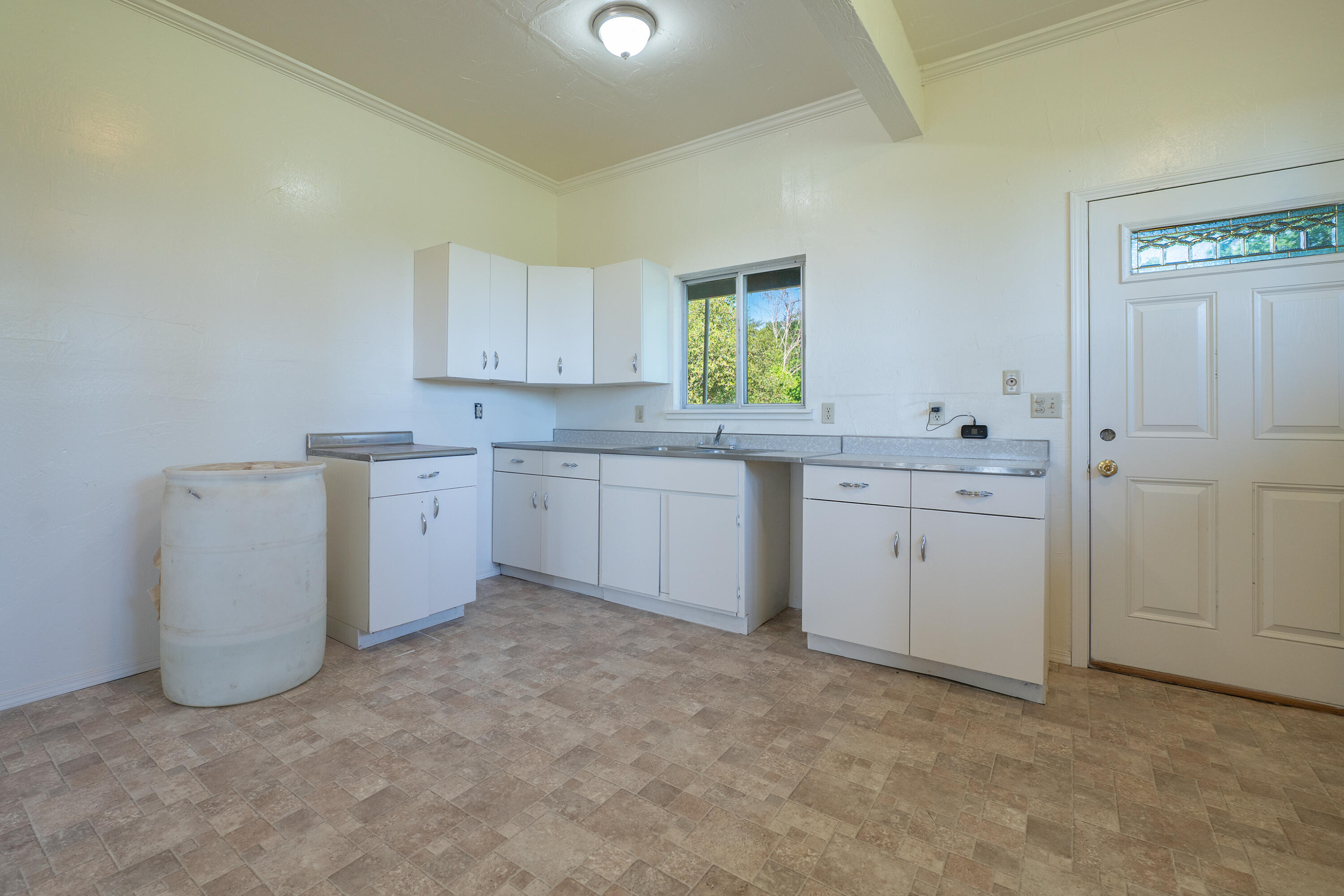 19943 Berghus Way Redding, CA 96002 - Photo 29 of 35 Lower kitchen - Copy