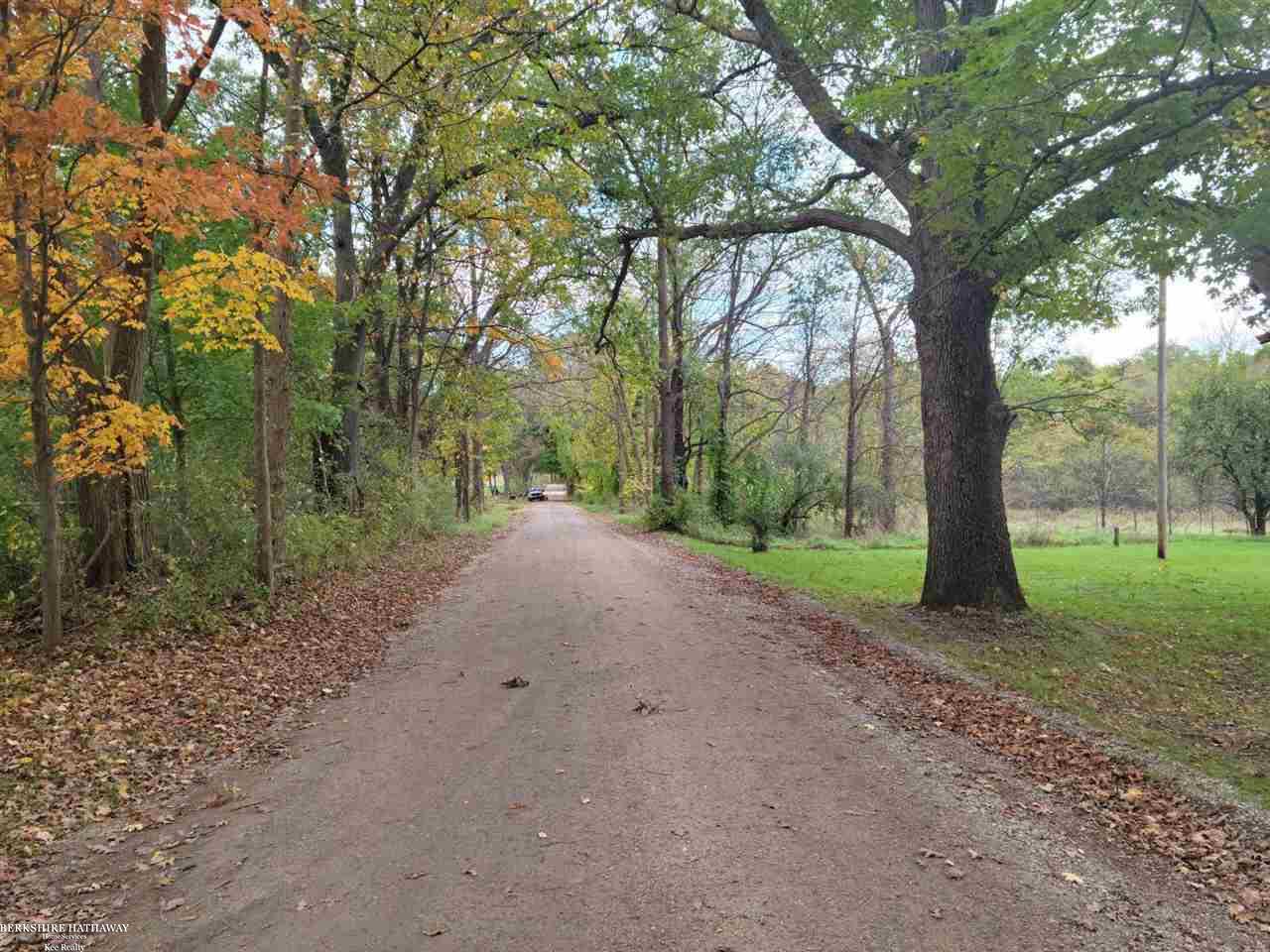 7401 Buckell Lake Road Holly, MI 48442 - Photo 30 of 39 50057770-29.JPG