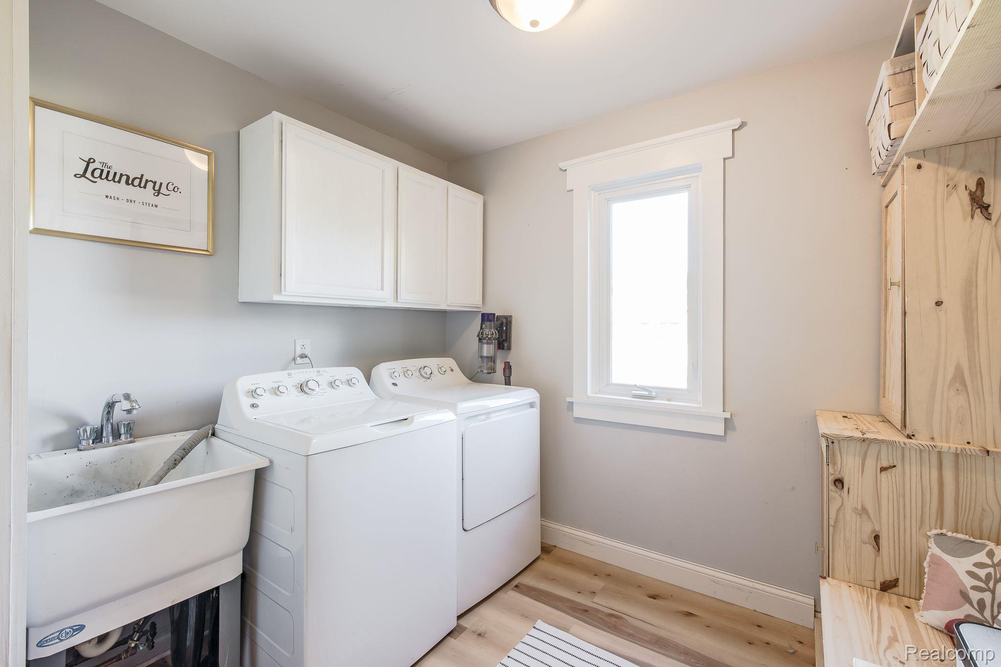 2467 Bull Run Road Oxford, MI 48371 - Photo 12 of 41 Gallery Image 12
