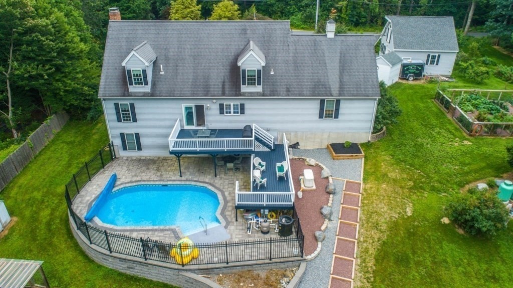 39 Brockelman Road Lancaster, MA 01523 - Photo 8 of 40 Gallery Image 8