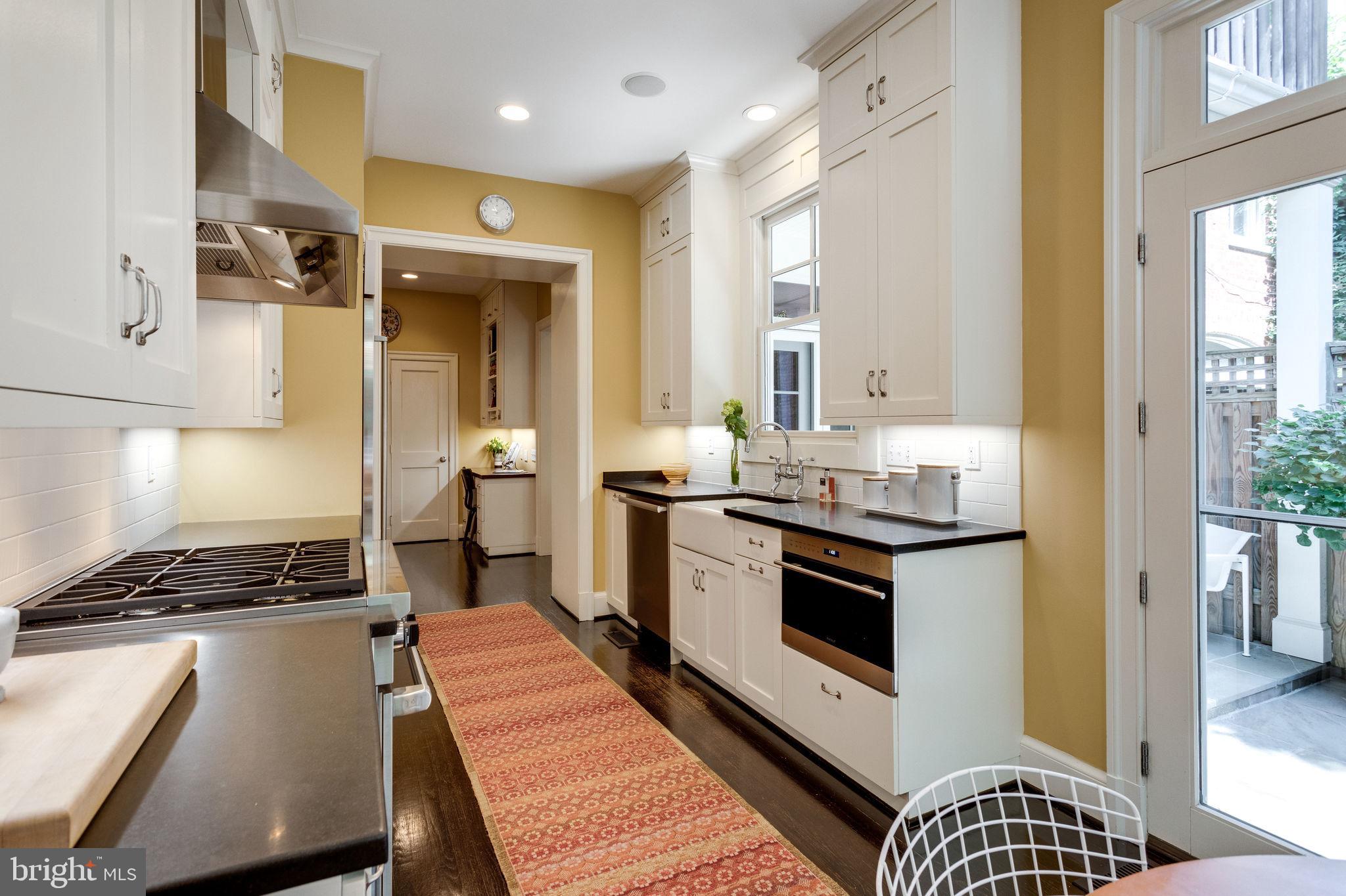 2041 Park Road Northwest Washington, DC 20010 - Photo 20 of 61 Gallery Image 20