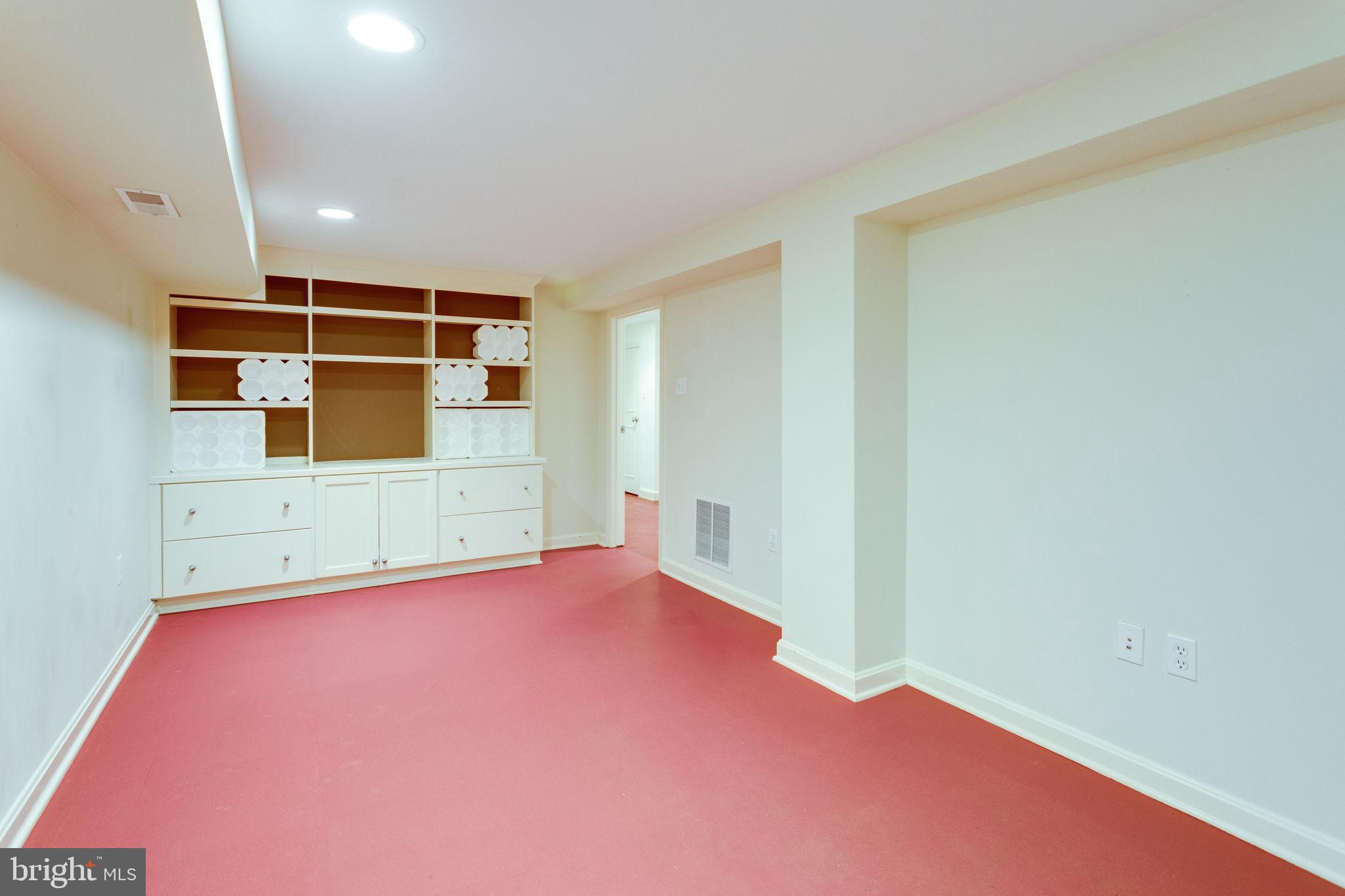 2041 Park Road Northwest Washington, DC 20010 - Photo 58 of 61 Gallery Image 58