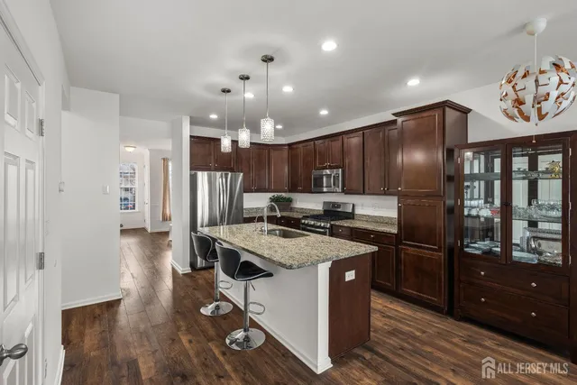 $759,000 | 23 Larkspur Lane, Monroe Township, NJ 08831