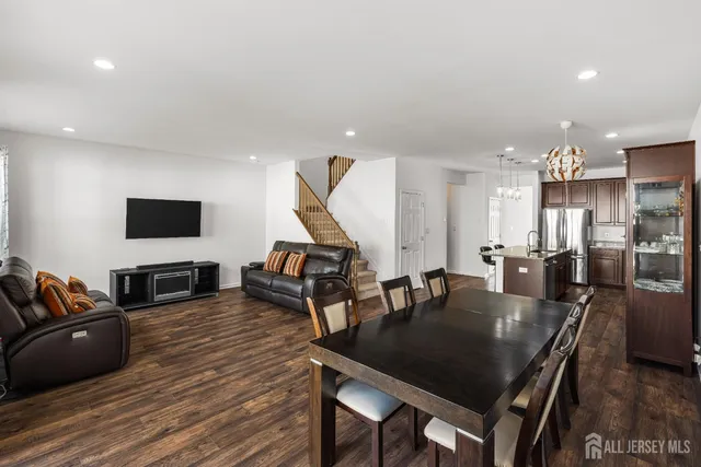 $759,000 | 23 Larkspur Lane, Monroe Township, NJ 08831