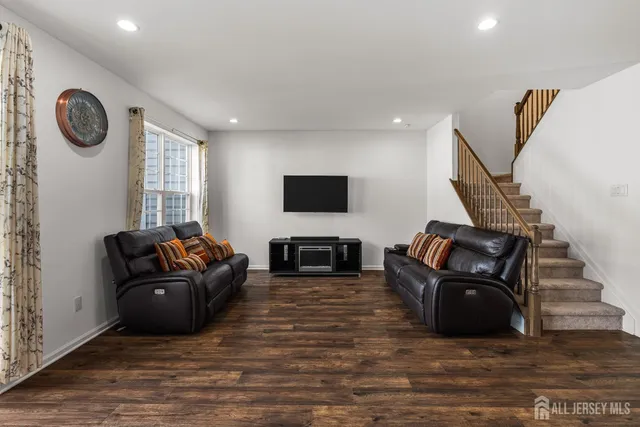 $759,000 | 23 Larkspur Lane, Monroe Township, NJ 08831