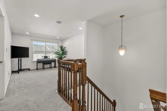 $759,000 | 23 Larkspur Lane, Monroe Township, NJ 08831