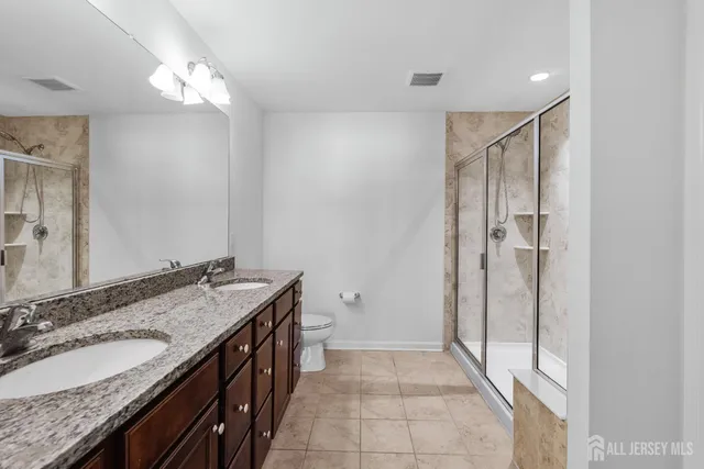 $759,000 | 23 Larkspur Lane, Monroe Township, NJ 08831