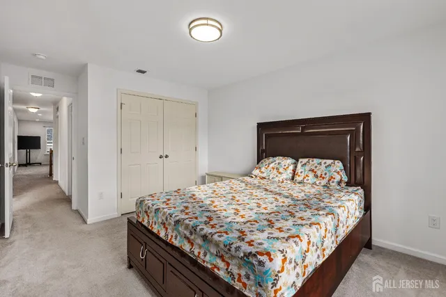 $759,000 | 23 Larkspur Lane, Monroe Township, NJ 08831