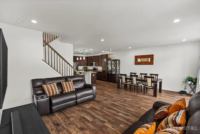 $759,000 | 23 Larkspur Lane, Monroe Township, NJ 08831