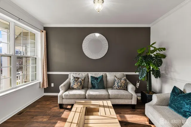 $759,000 | 23 Larkspur Lane, Monroe Township, NJ 08831