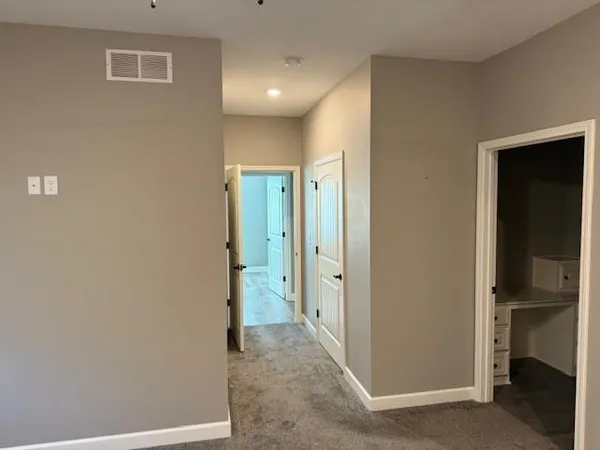 $474,900 | 517 Village Lane, Harrisonville, MO 64701