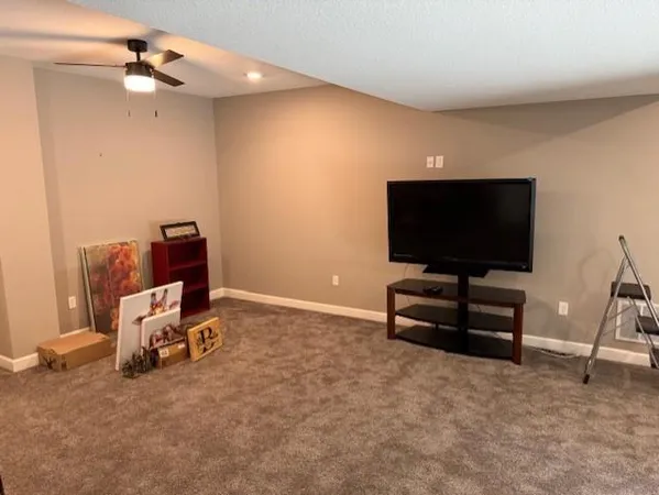 $474,900 | 517 Village Lane, Harrisonville, MO 64701