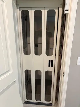 $474,900 | 517 Village Lane, Harrisonville, MO 64701