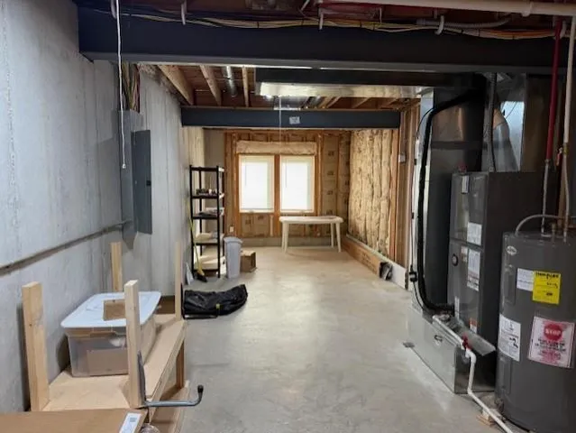 $474,900 | 517 Village Lane, Harrisonville, MO 64701