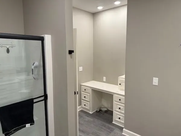 $474,900 | 517 Village Lane, Harrisonville, MO 64701