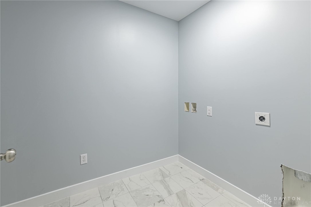 2818 Ridge View Court Xenia, OH 45385 - Photo 19 of 53