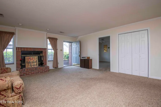 $325,000 | 805 Cedar Lane, Unit C10, Knoxville, TN 37912