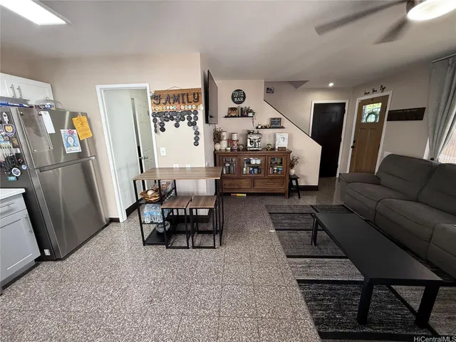$3,850 | 91-1036 Hoomaka Street, Unit 26, Ewa Beach, HI 96706