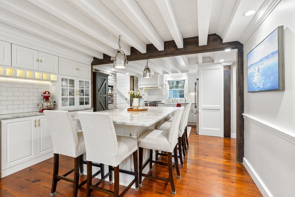 168 Vernon Road Scituate, MA 02066 - Photo 7 of 38 Gallery Image 7