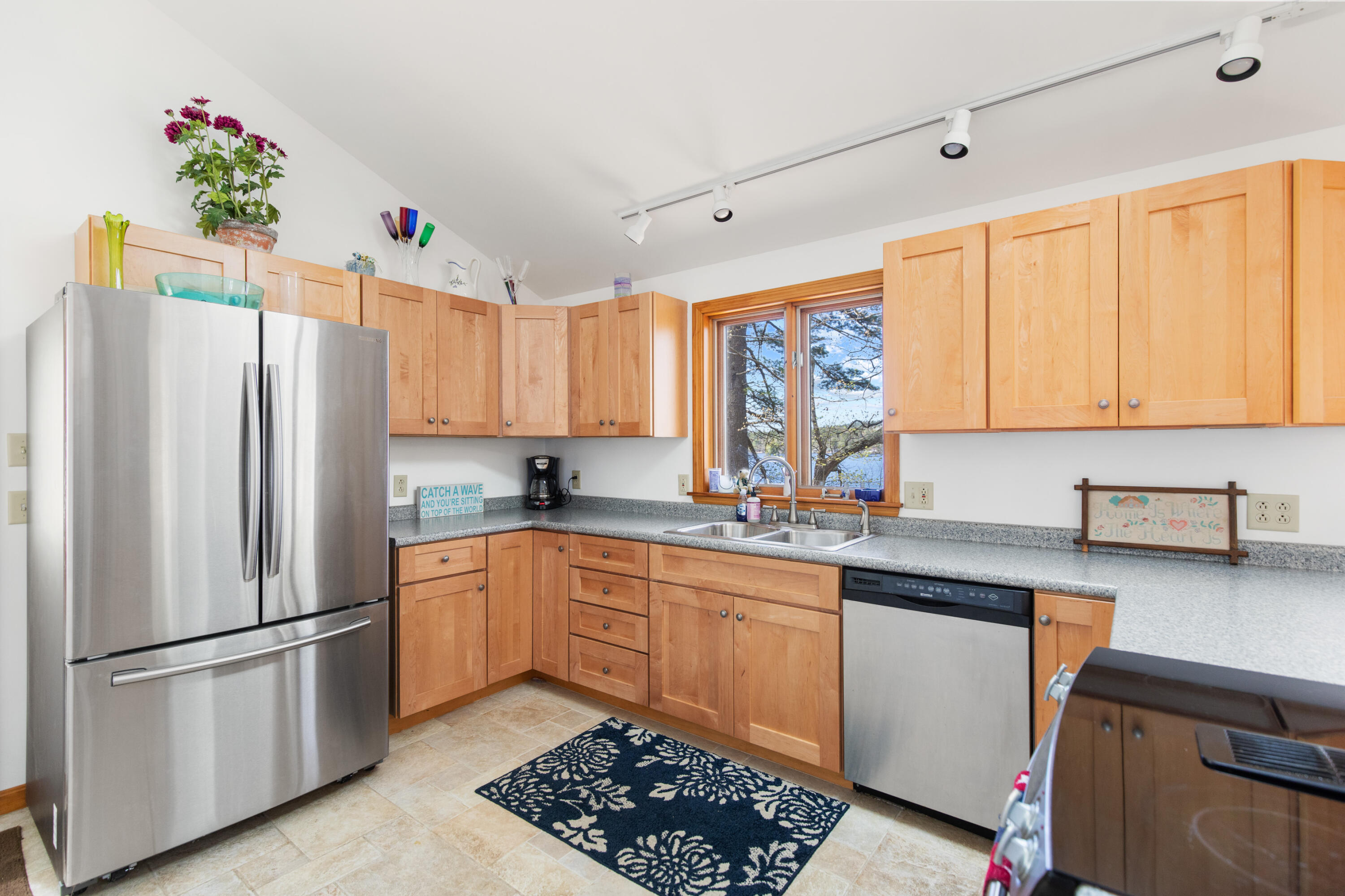 66 Birchwood Road Gray, ME 04039 - Photo 10 of 48 166BirchwoodGray_004
