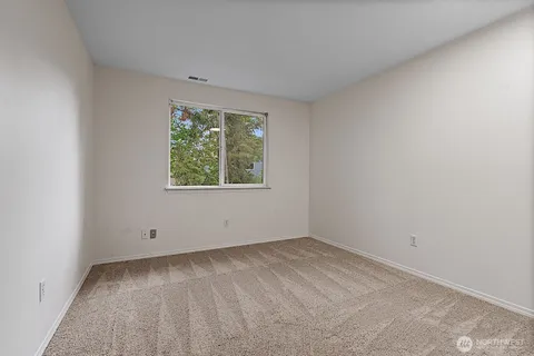 $499,950 | 807 29th Avenue Southeast, Puyallup, WA 98374