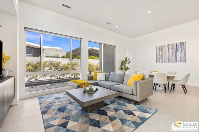 $1,125,000 | 4251 Amber Lane, Palm Springs, CA 92262