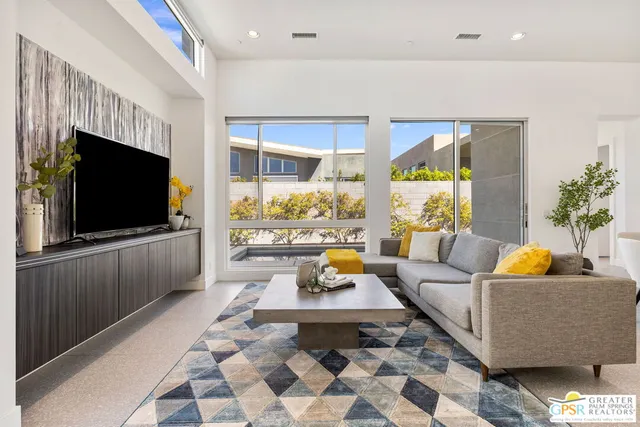 $1,125,000 | 4251 Amber Lane, Palm Springs, CA 92262