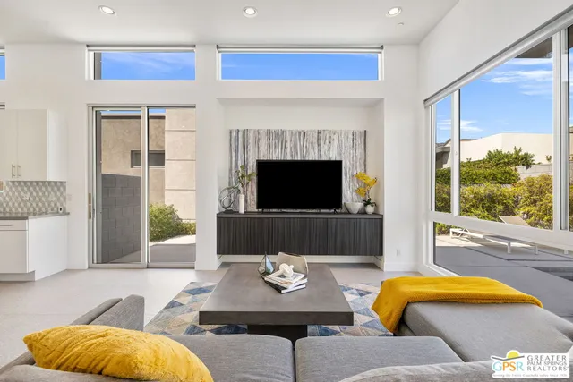 $1,125,000 | 4251 Amber Lane, Palm Springs, CA 92262