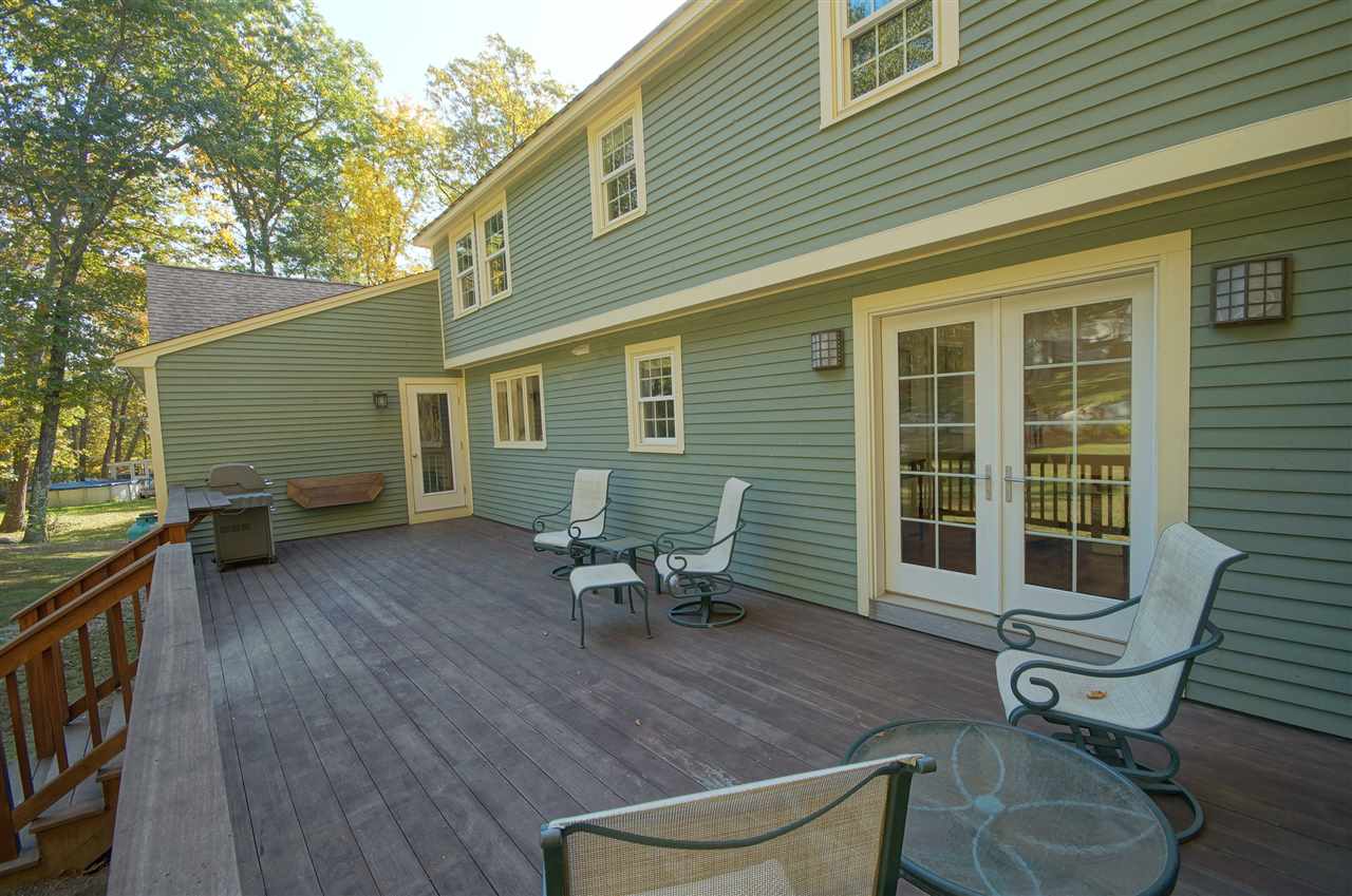 13 Hubbard Hill Road Derry, NH 03038 - Photo 4 of 40