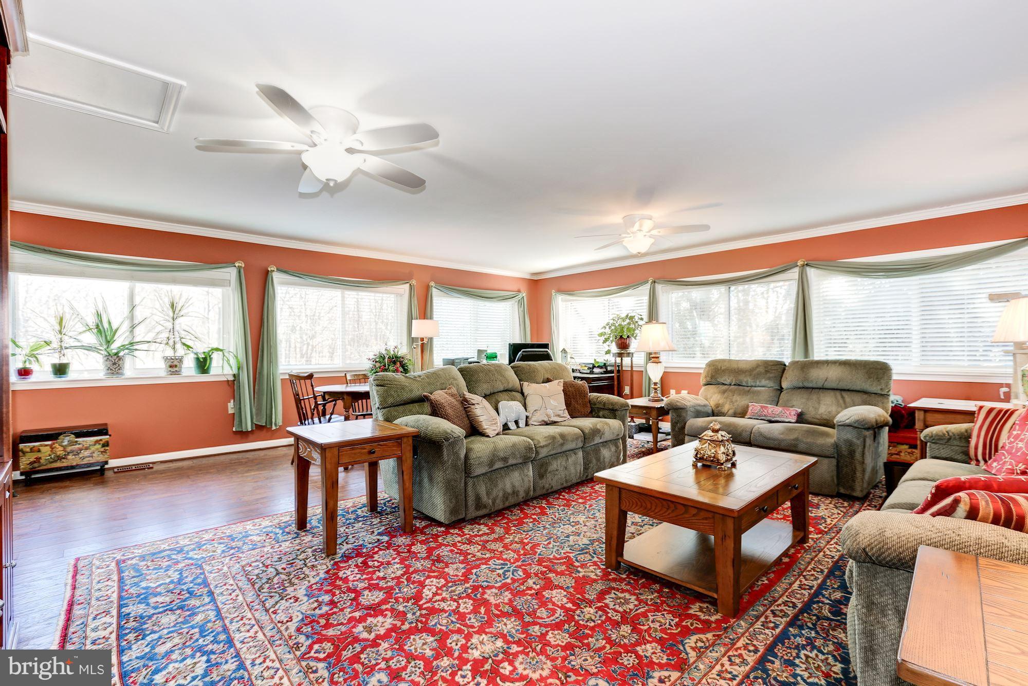 12404 Deoudes Road Boyds, MD 20841 - Photo 14 of 30 Family Room