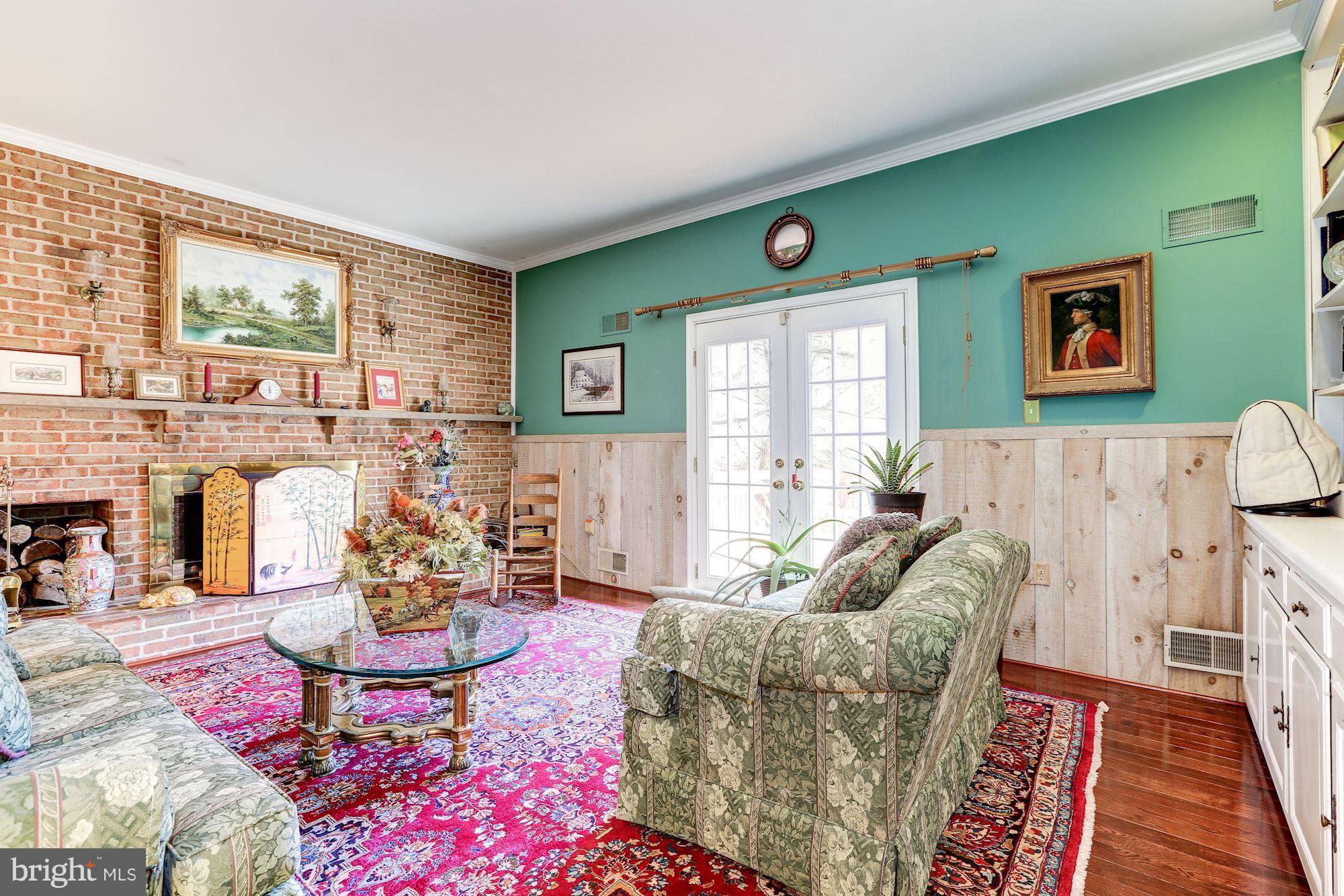 12404 Deoudes Road Boyds, MD 20841 - Photo 7 of 30 Family Room