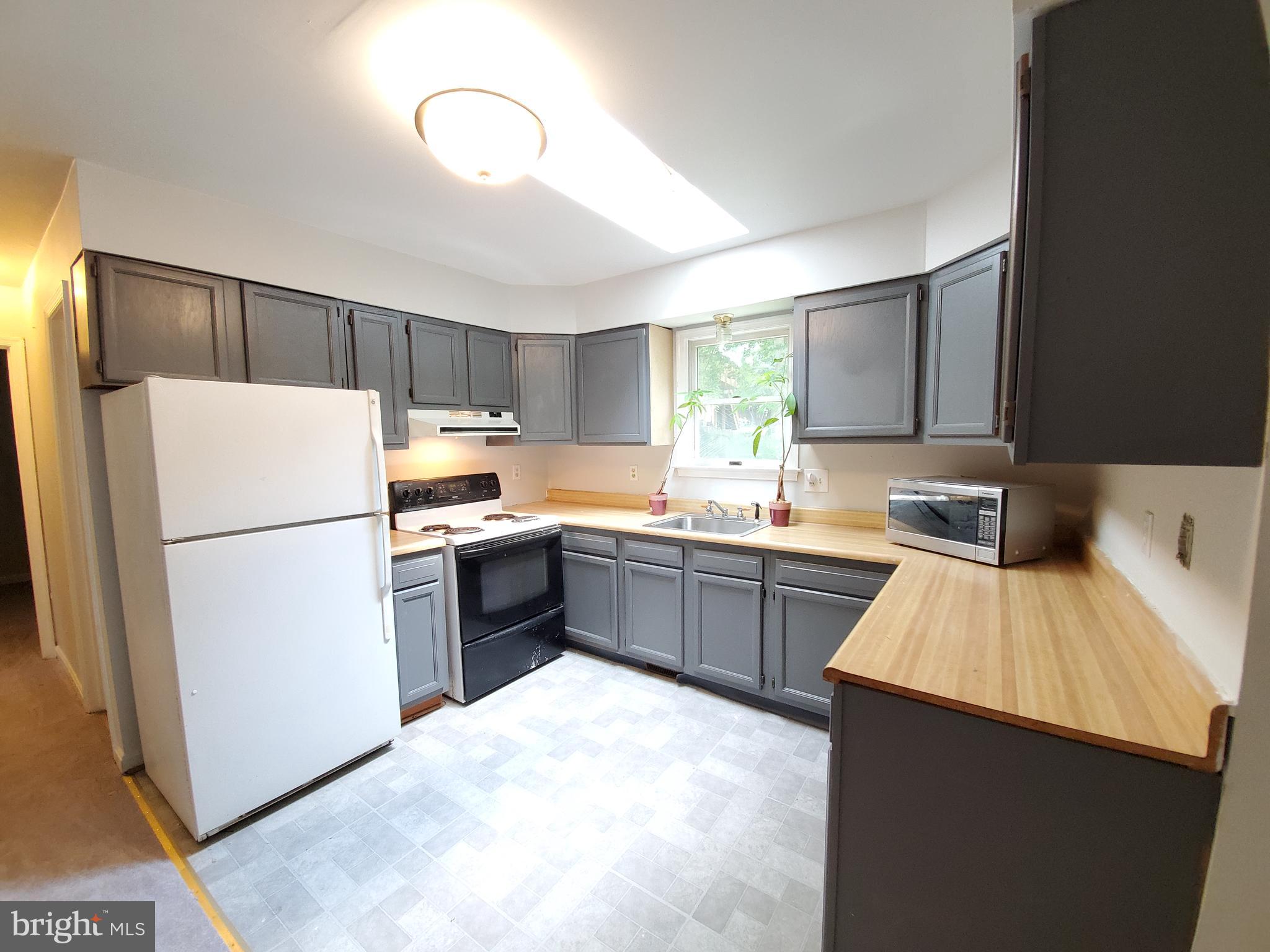 545 Planters Wharf Road Lusby, MD 20657 - Photo 4 of 18 Gallery Image 4