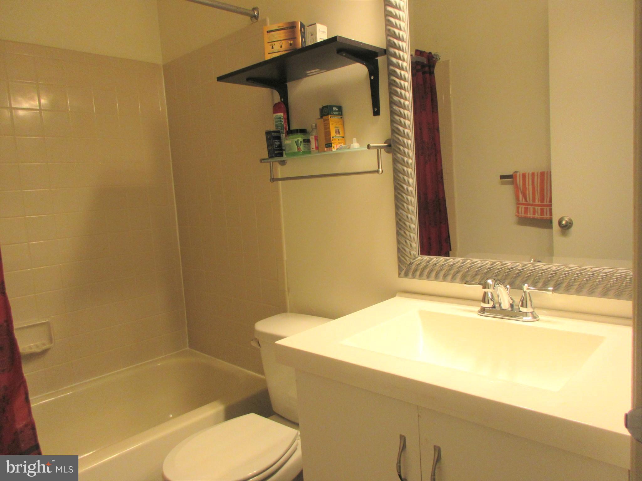 2702 B Tarnbrook Drive Mount Laurel, NJ 08054 - Photo 14 of 17