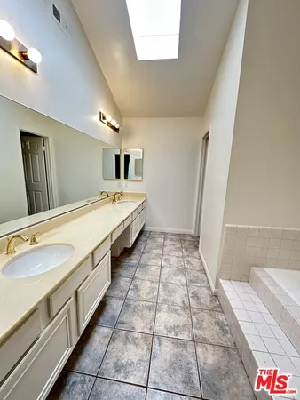 $6,800 | 4039 Lamarr Avenue, Culver City, CA 90232