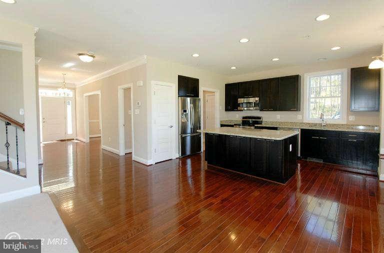 1622 Nicodemus Road New Windsor, MD 21776 - Photo 20 of 24 Interior (General)