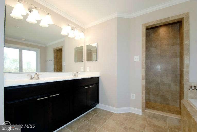 1622 Nicodemus Road New Windsor, MD 21776 - Photo 9 of 24 Interior (General)