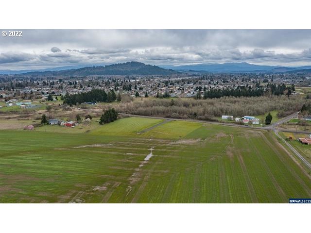 Stoltz Hill Road, Unit 119 Lebanon, OR 97355 - Photo 12 of 31 Gallery Image 12