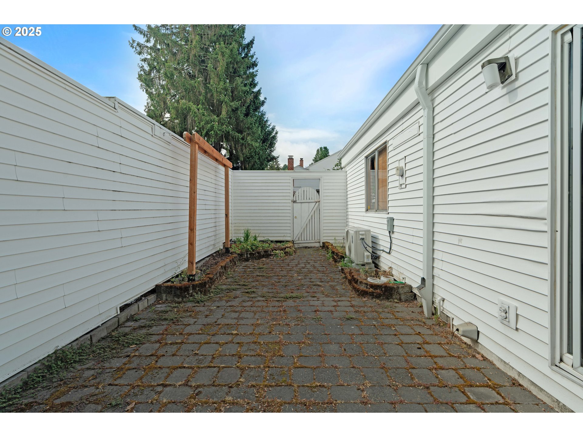 13050 Southwest Allen Boulevard Beaverton, OR 97005 - Photo 30 of 42