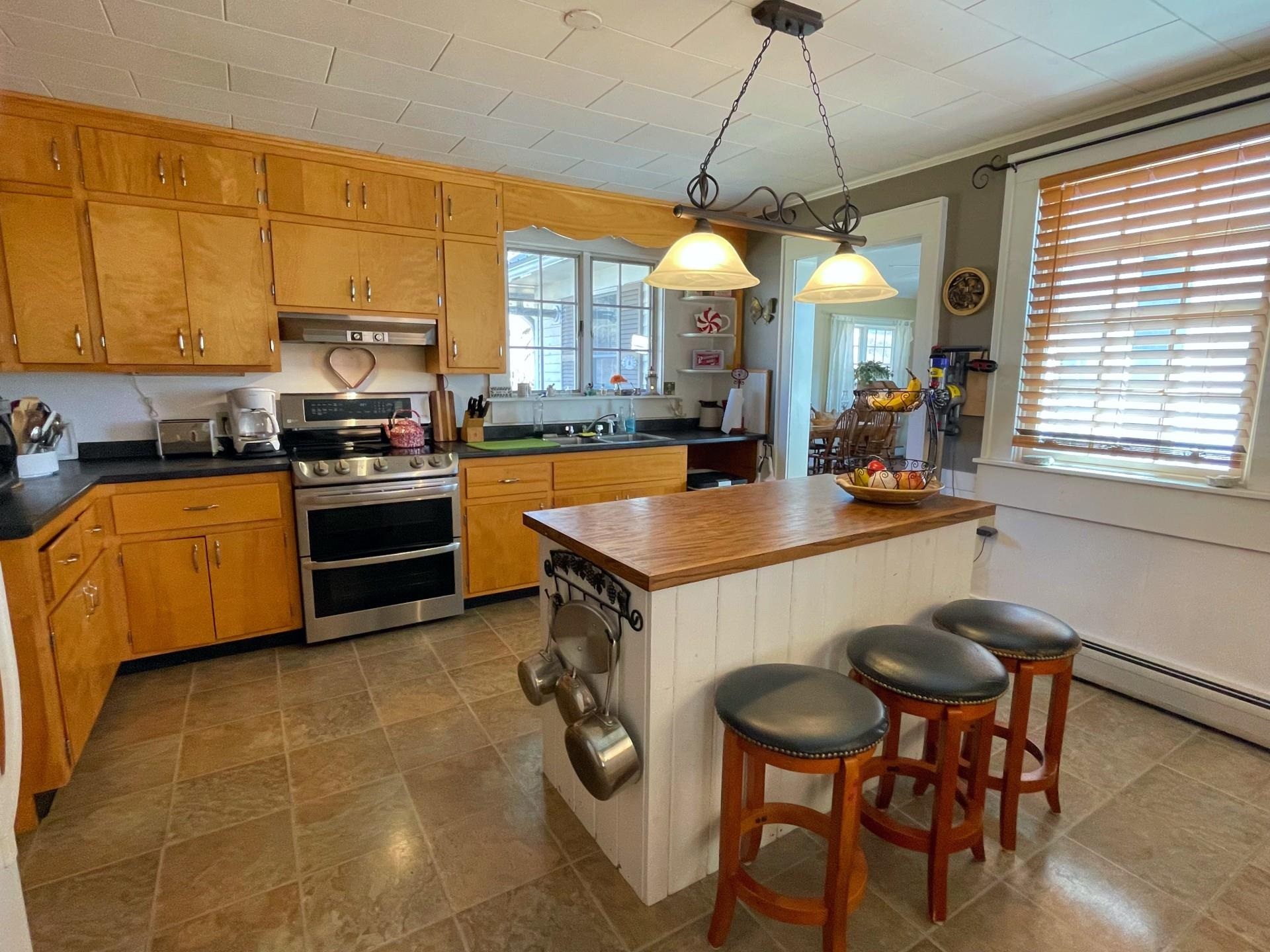 211 N Road Lancaster, NH 03584 - Photo 8 of 30