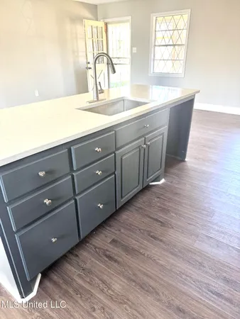 $130,000 | 425 Knob Hill Drive, Jackson, MS 39209